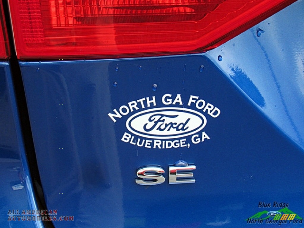 2018 Fiesta SE Sedan - Lightning Blue / Charcoal Black photo #24