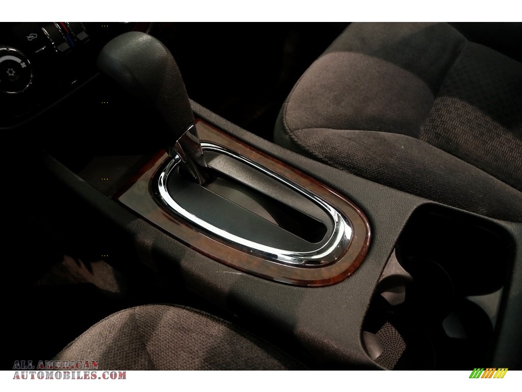 2011 Impala LT - Black / Ebony photo #12