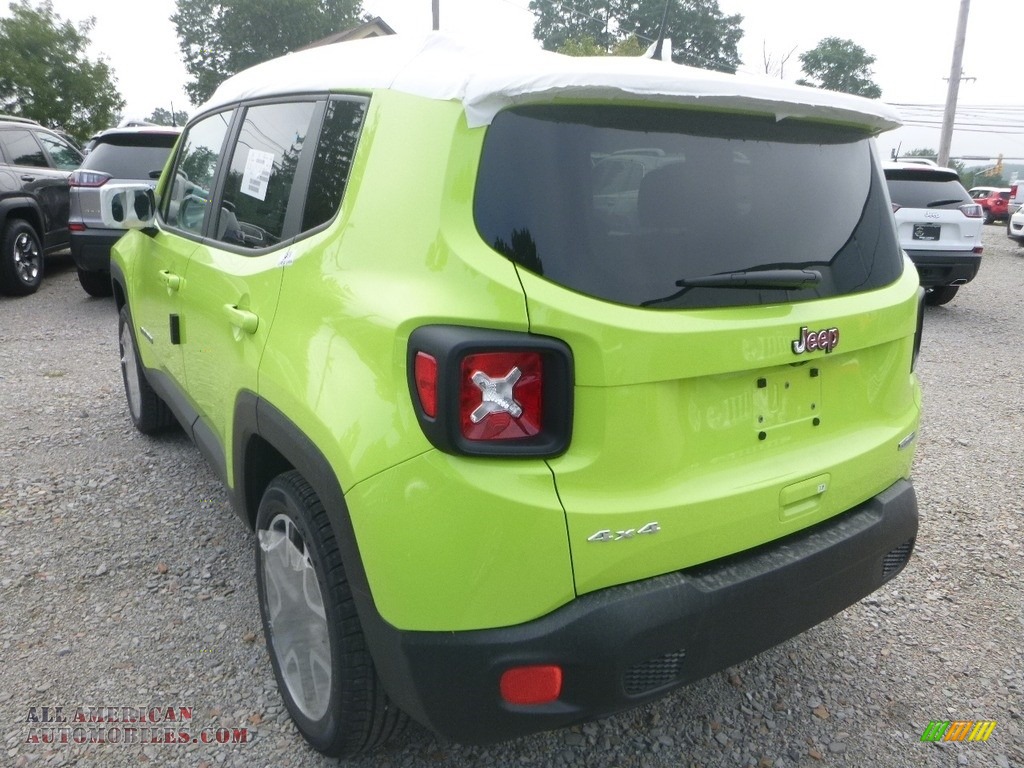 2018 Jeep Renegade Latitude 4x4 In Hypergreen Photo 3 H99972 All