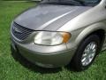 Chrysler Town & Country LXi Light Almond Pearl photo #19