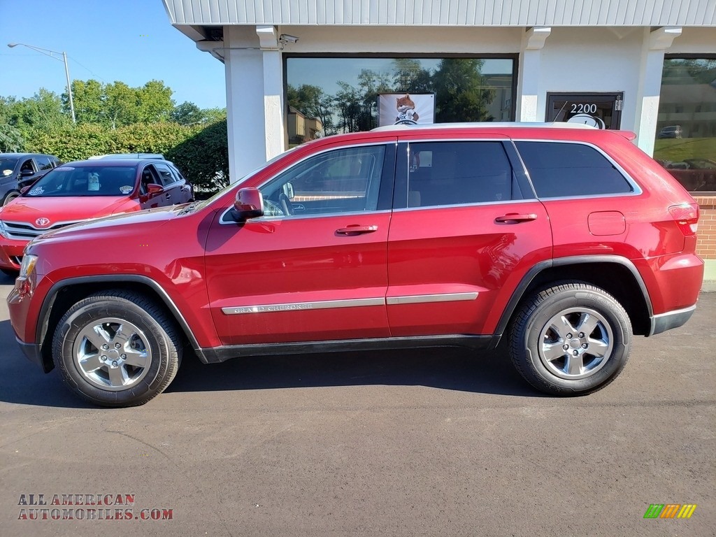 2012 Grand Cherokee Laredo 4x4 - Deep Cherry Red Crystal Pearl / Dark Graystone/Medium Graystone photo #1