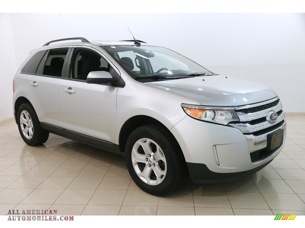 Ingot Silver Metallic / Charcoal Black Ford Edge SEL AWD