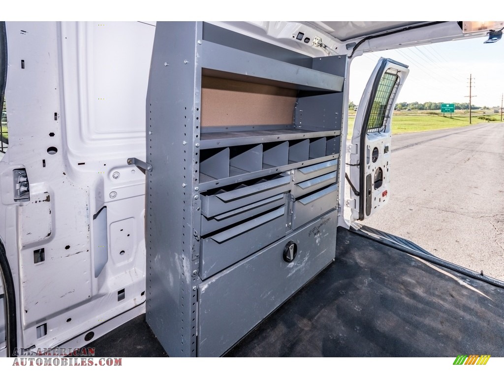 2014 E-Series Van E150 Cargo Van - Oxford White / Medium Flint photo #19