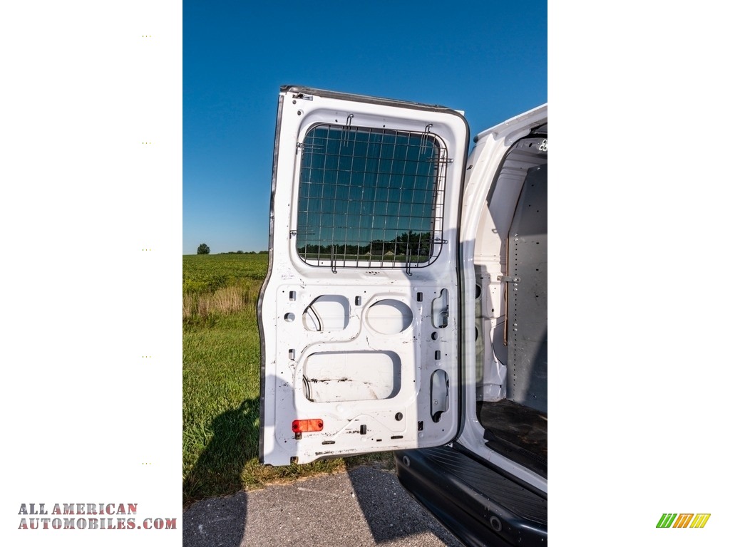 2014 E-Series Van E150 Cargo Van - Oxford White / Medium Flint photo #27
