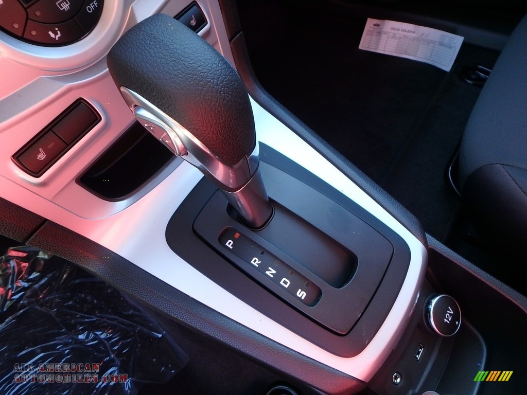 2018 Fiesta SE Hatchback - Lightning Blue / Charcoal Black photo #17