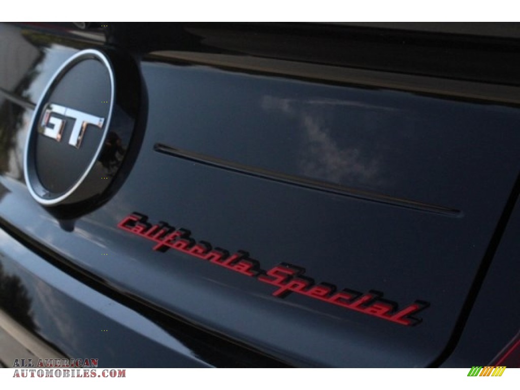 2019 Mustang California Special Fastback - Shadow Black / Ebony w/Miko Suede and Red Accent Stitching photo #10
