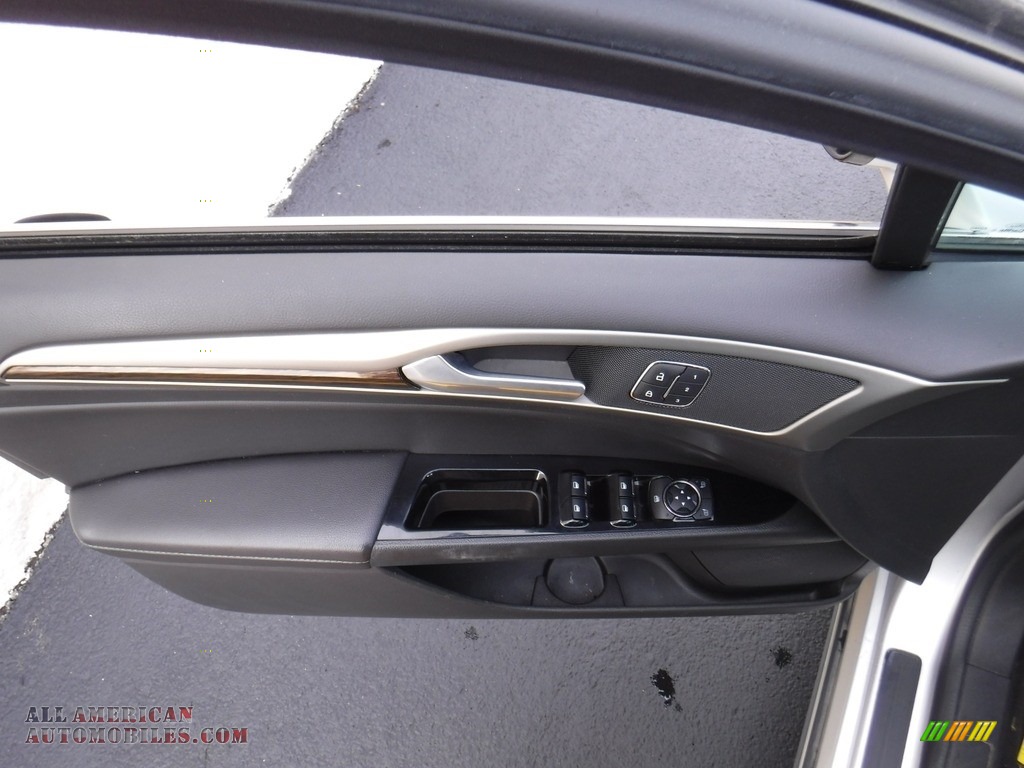 2014 Fusion Hybrid SE - Ingot Silver / Charcoal Black photo #11