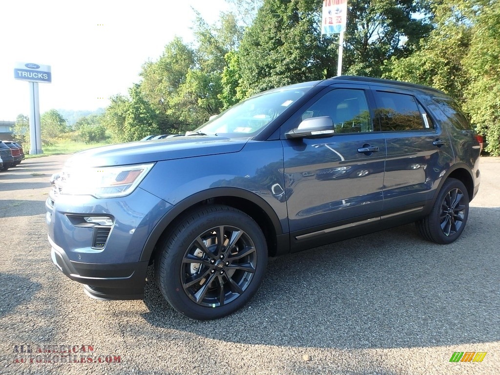 2018 Explorer XLT 4WD - Blue Metallic / Ebony Black photo #7