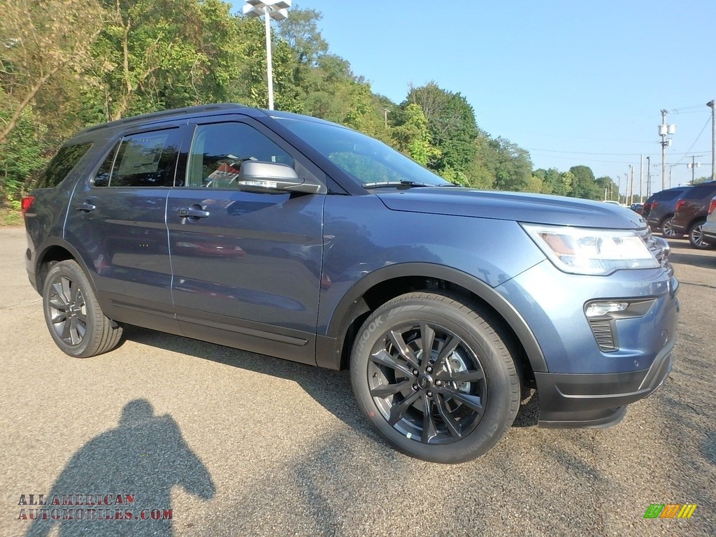 2018 Explorer XLT 4WD - Blue Metallic / Ebony Black photo #9