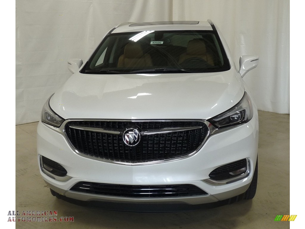 2019 Enclave Essence AWD - White Frost Tricoat / Brandy photo #4