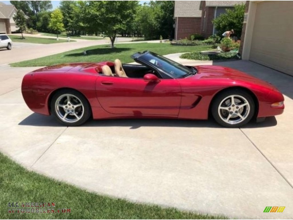 2001 Corvette Convertible - Magnetic Red II Metallic / Light Oak photo #4