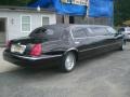Lincoln Town Car Executive Limousine Black photo #5