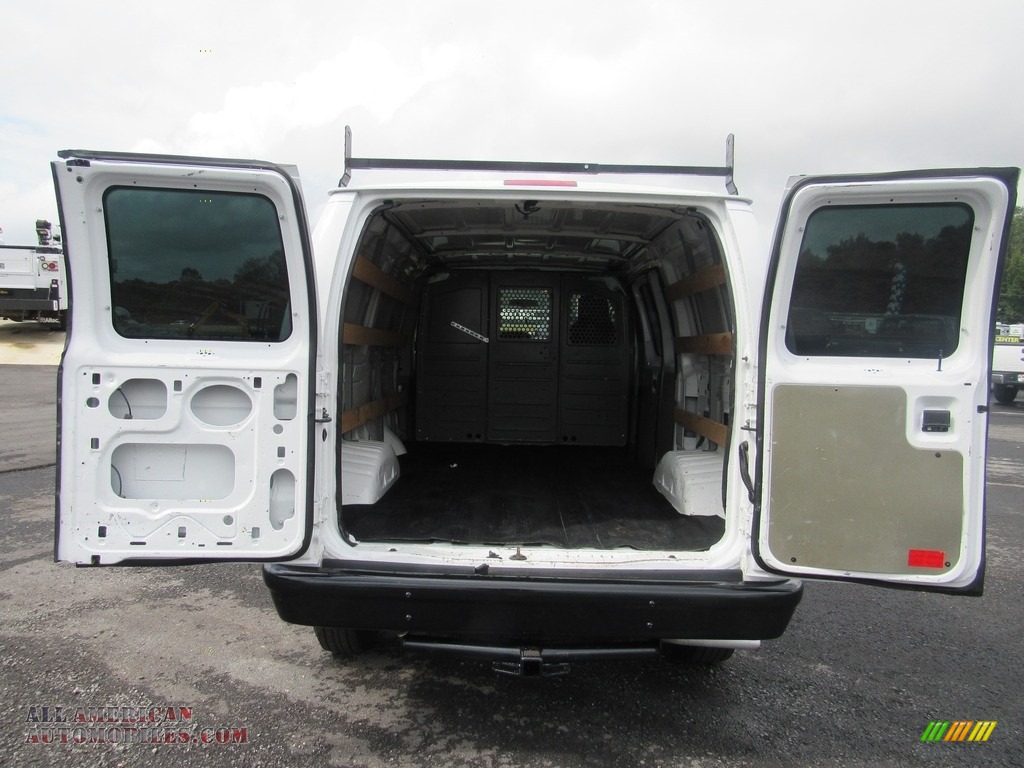 2013 E Series Van E250 Cargo - Oxford White / Medium Flint photo #9