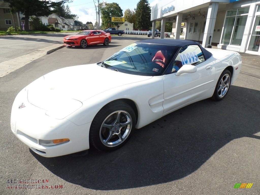 Speedway White / Torch Red Chevrolet Corvette Convertible