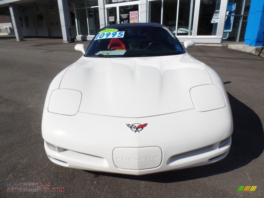 2002 Corvette Convertible - Speedway White / Torch Red photo #2