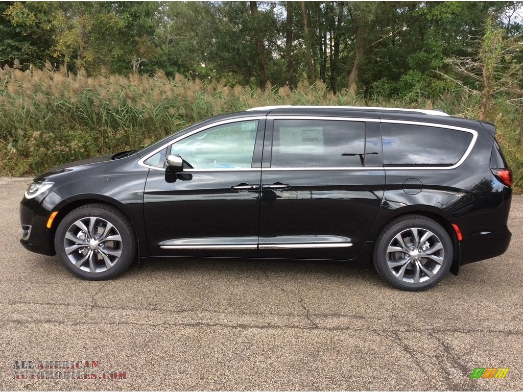 2019 Pacifica Limited - Brilliant Black Crystal Pearl / Black/Alloy photo #3