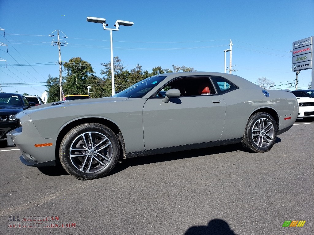 2019 Challenger SXT AWD - Destroyer Gray / Ruby Red/Black photo #3