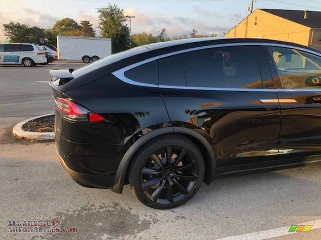 2018 Model X 100D - Solid Black / Black photo #28