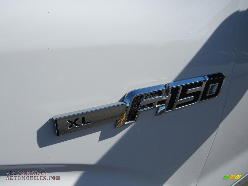 2014 F150 XL Regular Cab - Oxford White / Steel Grey photo #39