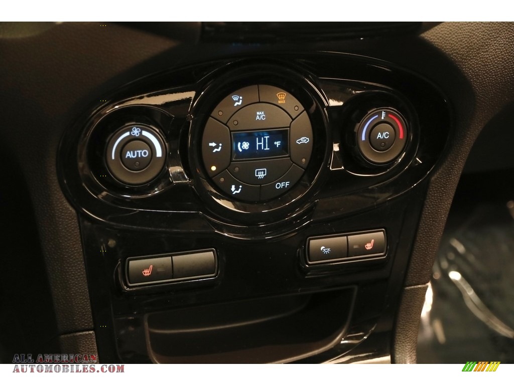 2014 Fiesta Titanium Hatchback - Ingot Silver / Charcoal Black photo #14