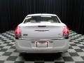 Chrysler 300 C Ivory Tri-Coat Pearl photo #7