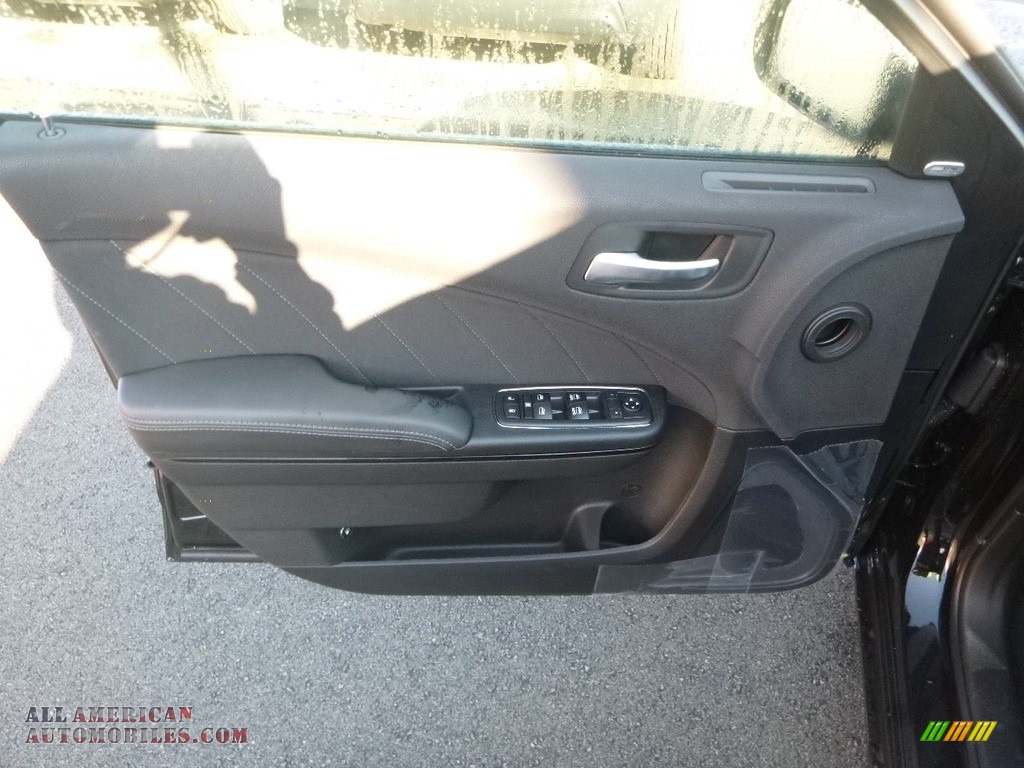 2019 Charger SXT AWD - Pitch Black / Black photo #12