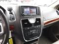 Chrysler Town & Country Touring Cashmere Pearl photo #15