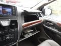 Chrysler Town & Country Touring Cashmere Pearl photo #23