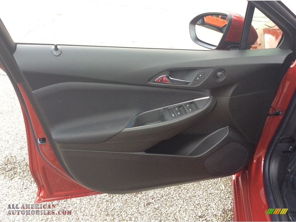 2019 Cruze LT Hatchback - Cajun Red Tintcoat / Black photo #8