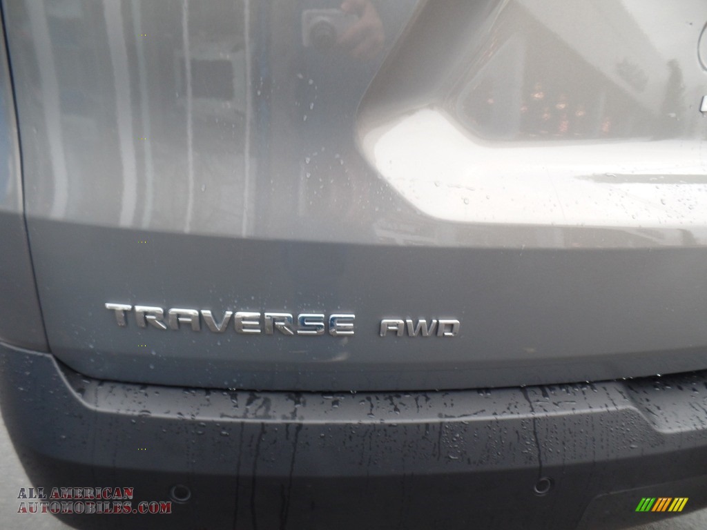 2019 Traverse LT AWD - Pepperdust Metallic / Jet Black photo #10