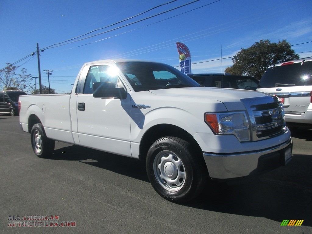 Oxford White / Steel Gray Ford F150 XL Regular Cab