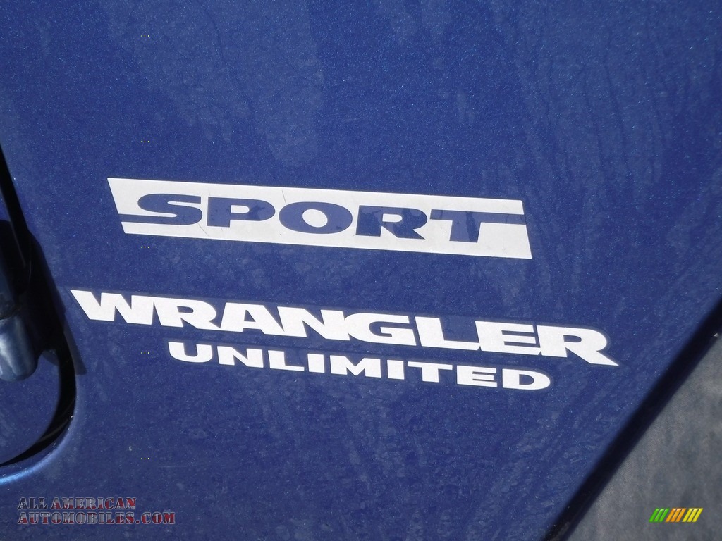 2010 Wrangler Unlimited Sport 4x4 - Deep Water Blue Pearl / Dark Slate Gray/Medium Slate Gray photo #4