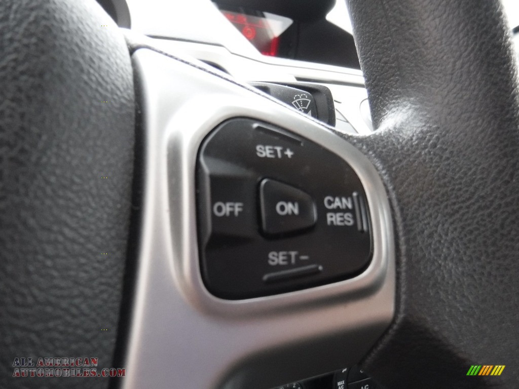 2011 Fiesta SE Sedan - Monterey Grey Metallic / Light Stone/Charcoal Black Cloth photo #19