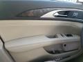 Lincoln MKZ Hybrid Reserve I White Platinum photo #14