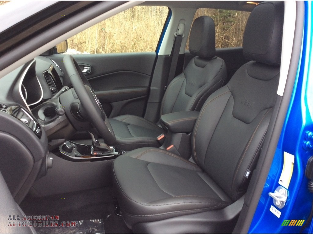 2019 Compass Limited 4x4 - Laser Blue Pearl / Black photo #10