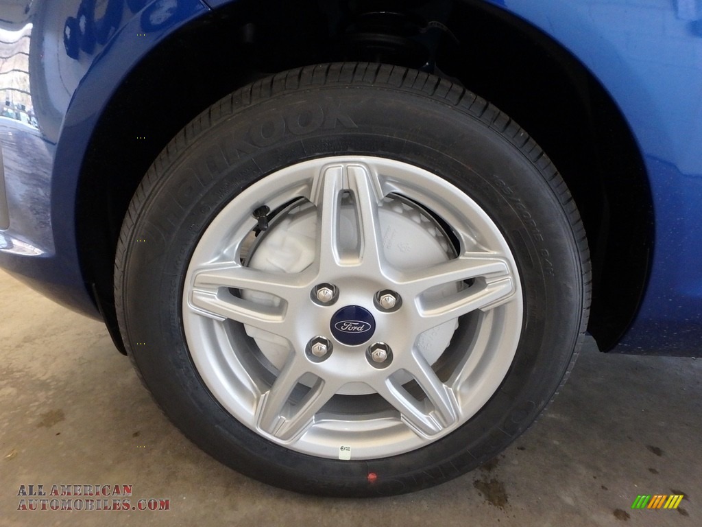 2018 Fiesta SE Sedan - Lightning Blue / Charcoal Black photo #5
