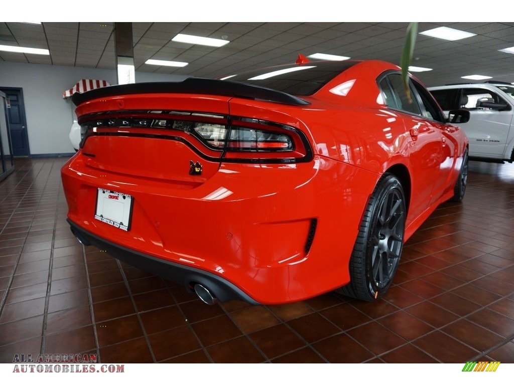 2019 Charger R/T Scat Pack - Torred / Ruby Red/Black photo #11