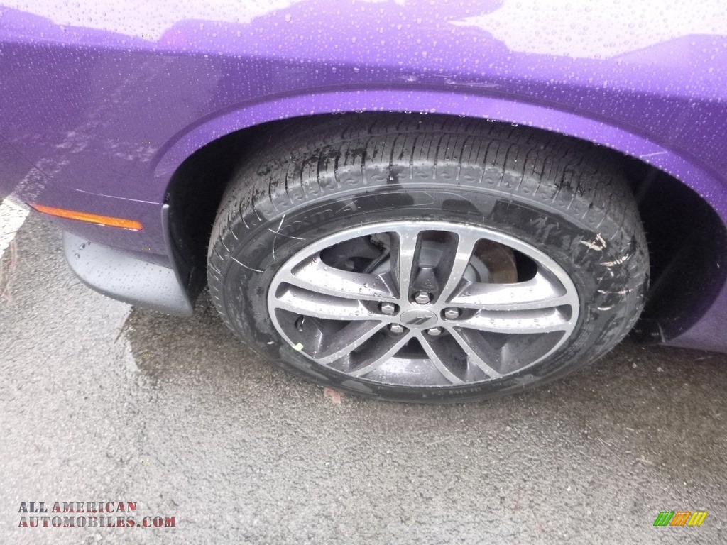2019 Challenger GT AWD - Plum Crazy Pearl / Black photo #3
