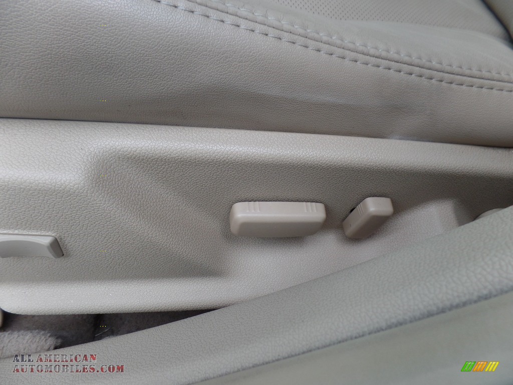 2012 CTS 4 3.0 AWD Sedan - White Diamond Tricoat / Cashmere/Cocoa photo #24