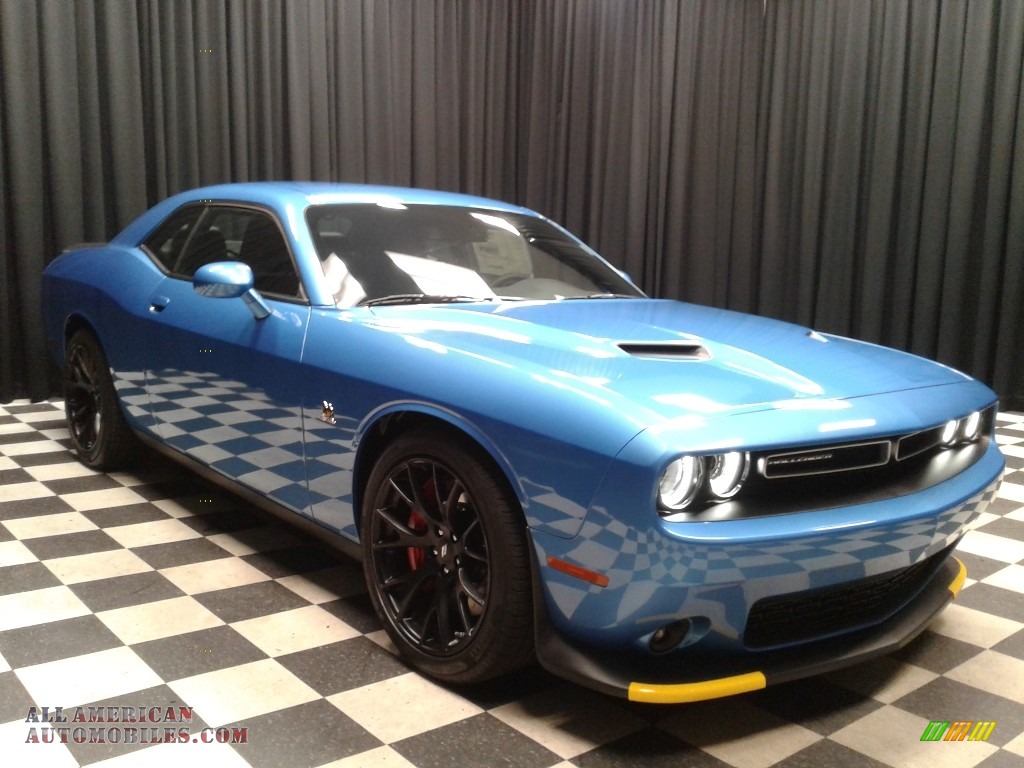 2018 Challenger R/T Scat Pack - B5 Blue Pearl / Black photo #4