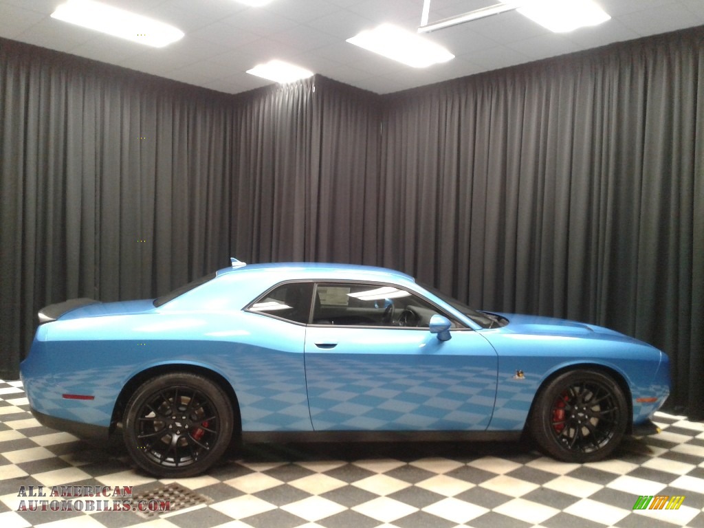 2018 Challenger R/T Scat Pack - B5 Blue Pearl / Black photo #5