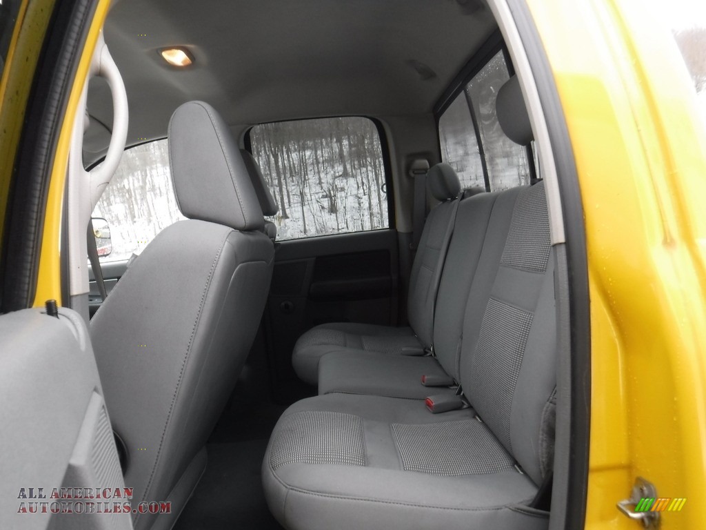 2007 Ram 1500 Laramie Quad Cab 4x4 - Detonator Yellow / Medium Slate Gray photo #22