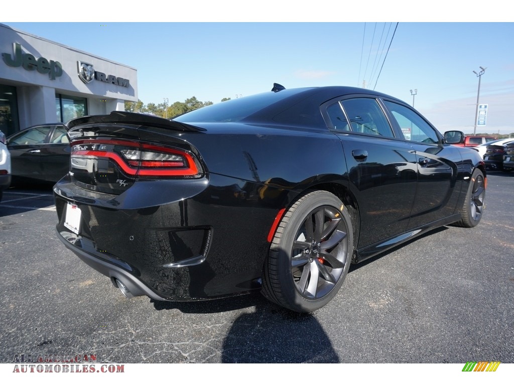 2019 Charger R/T - Pitch Black / Black photo #12