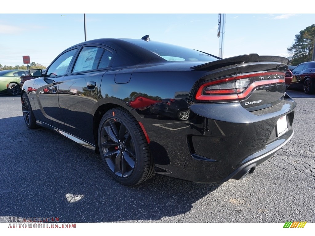2019 Charger R/T - Pitch Black / Black photo #15