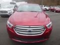 Ford Taurus SEL AWD Ruby Red photo #4