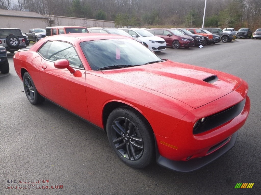 2019 Challenger GT AWD - Torred / Black photo #11