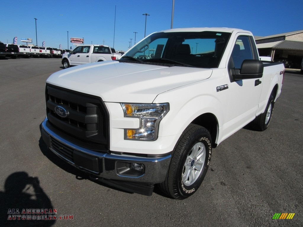 Oxford White / Earth Gray Ford F150 XL Regular Cab 4x4