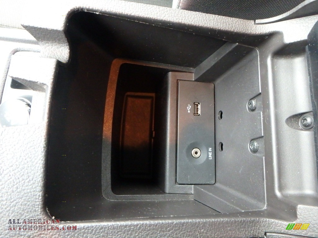 2014 Focus SE Hatchback - Tuxedo Black / Charcoal Black photo #30