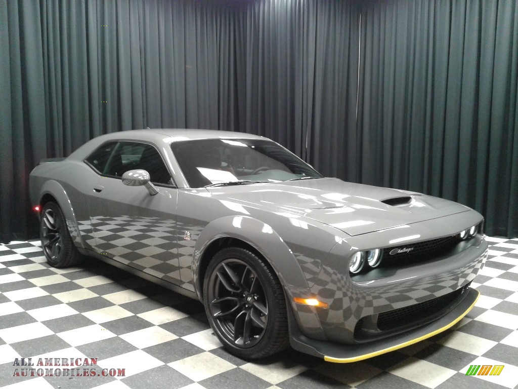 2019 Challenger R/T Scat Pack Widebody - Destroyer Gray / Ruby Red/Black photo #4