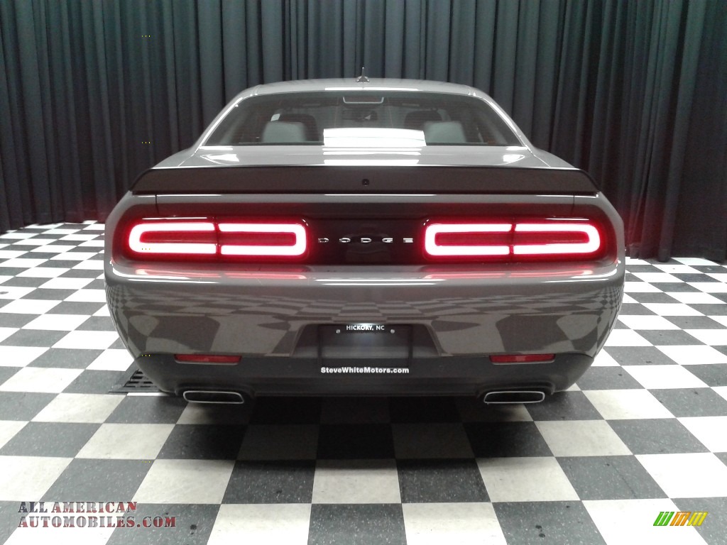 2019 Challenger R/T Scat Pack Widebody - Destroyer Gray / Ruby Red/Black photo #7